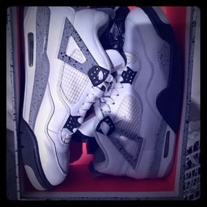 Jordan retro 4 cements